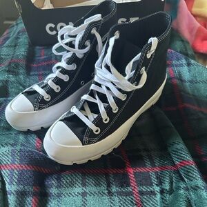 NEW WOMEN'S CONVERSE CHUCK TAYLOR ALL STAR LUGGED PLATFORM SNEAKERS